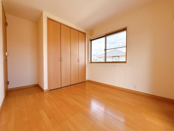 岡山市北区辰巳　中古一戸建て【仲介手数料無料】の洋室