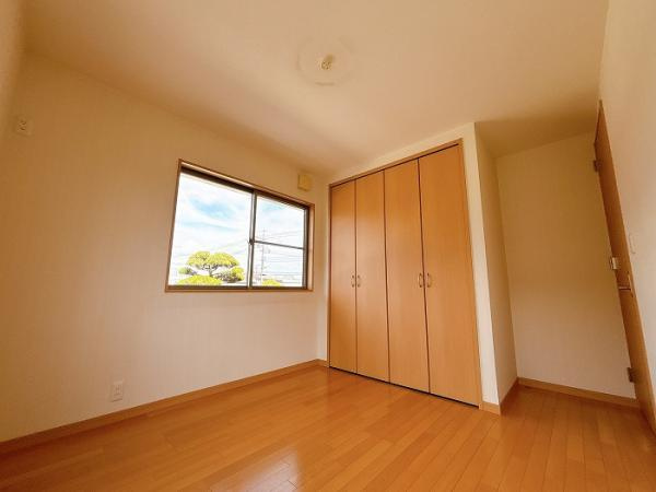 岡山市北区辰巳　中古一戸建て【仲介手数料無料】の洋室