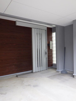 【エントランス】 | 小港町貸家