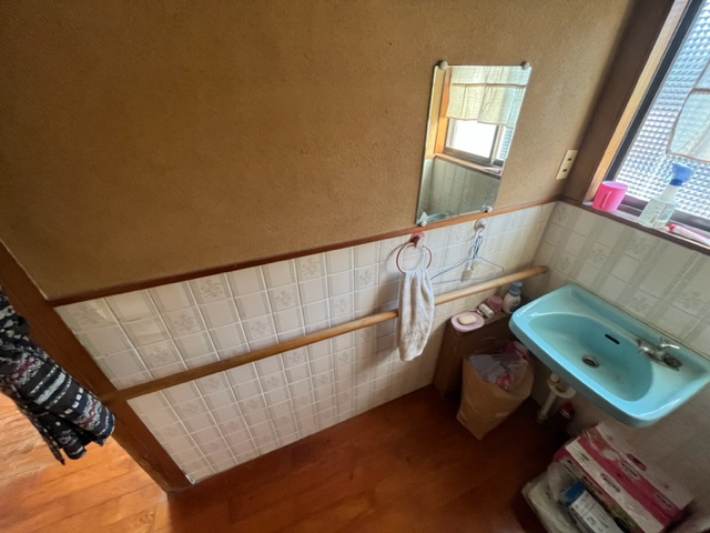 都城市太郎坊町の中古一戸建の洗面所