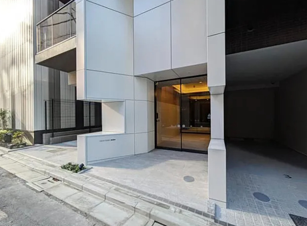 グランパセオ銀座築地のエントランス