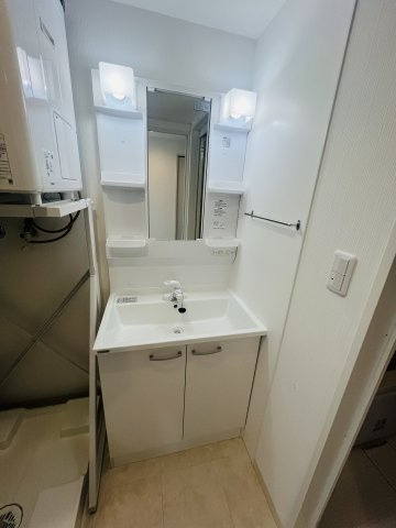 シーサーマンションⅢの洗面所