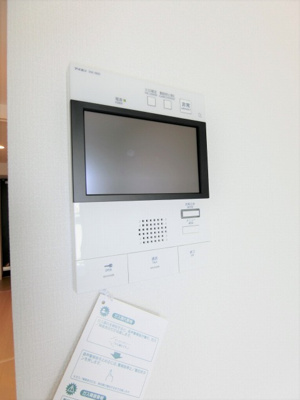 【セキュリティ】 | エスリード大阪グランゲート | モニター付きインターホンです