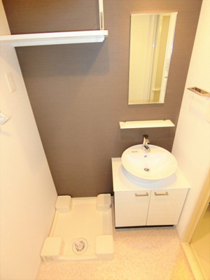 【設備】 | エスリード大阪グランゲート | 洗濯機置き場です