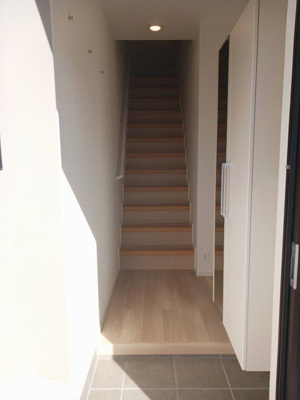 【玄関】 | ロワゾーブルーＰ