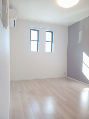 【洋室】 | ロワゾーブルーＰ