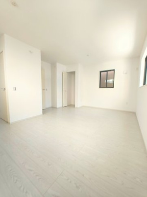 【洋室】 | 名古屋市千種区小松町1期　新築戸建 | キャンペーン対象物件です♪詳細は弊社ホームページもしくはスタッフまでお気軽にお問合せ下さいませ♪ お役に立てる自信があります♪