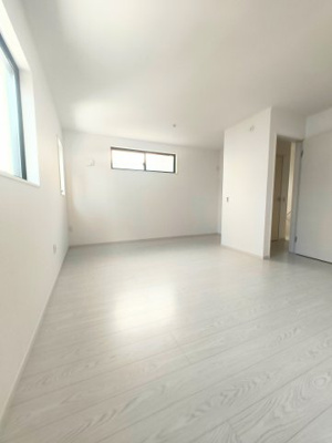 【洋室】 | 名古屋市千種区小松町1期　新築戸建 | キャンペーン対象物件です♪詳細は弊社ホームページもしくはスタッフまでお気軽にお問合せ下さいませ♪ お役に立てる自信があります♪