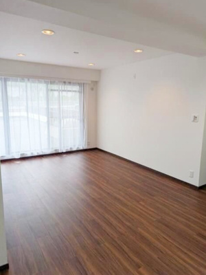 【居間・リビング】 | ロイヤルシャトー保土ヶ谷公園