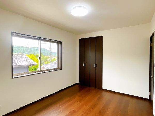 岡山市北区津高　リフォーム済み　中古一戸建て【仲介手数料無料】の洋室