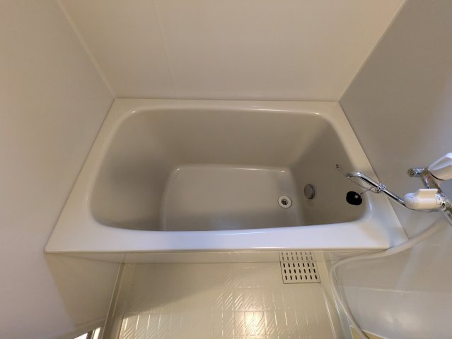 カーサよしはなⅡの浴室