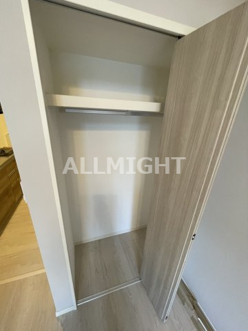 川崎市麻生区多摩美１丁目のアパートの収納