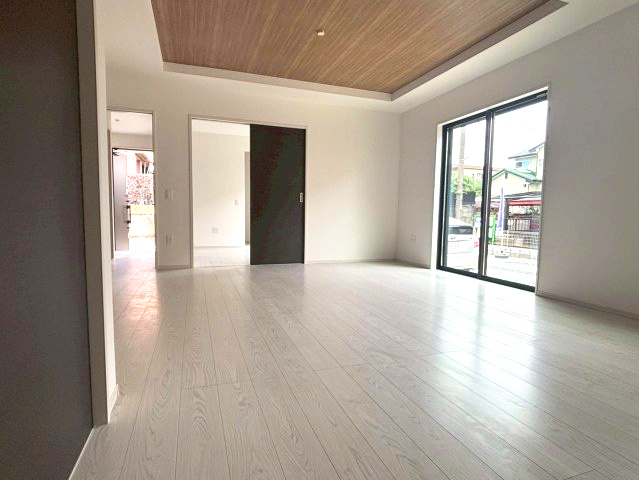 仲介手数料不要　KEIAIビルド合志市幾久富１期【南ヶ丘小・合志中】の居間・リビング