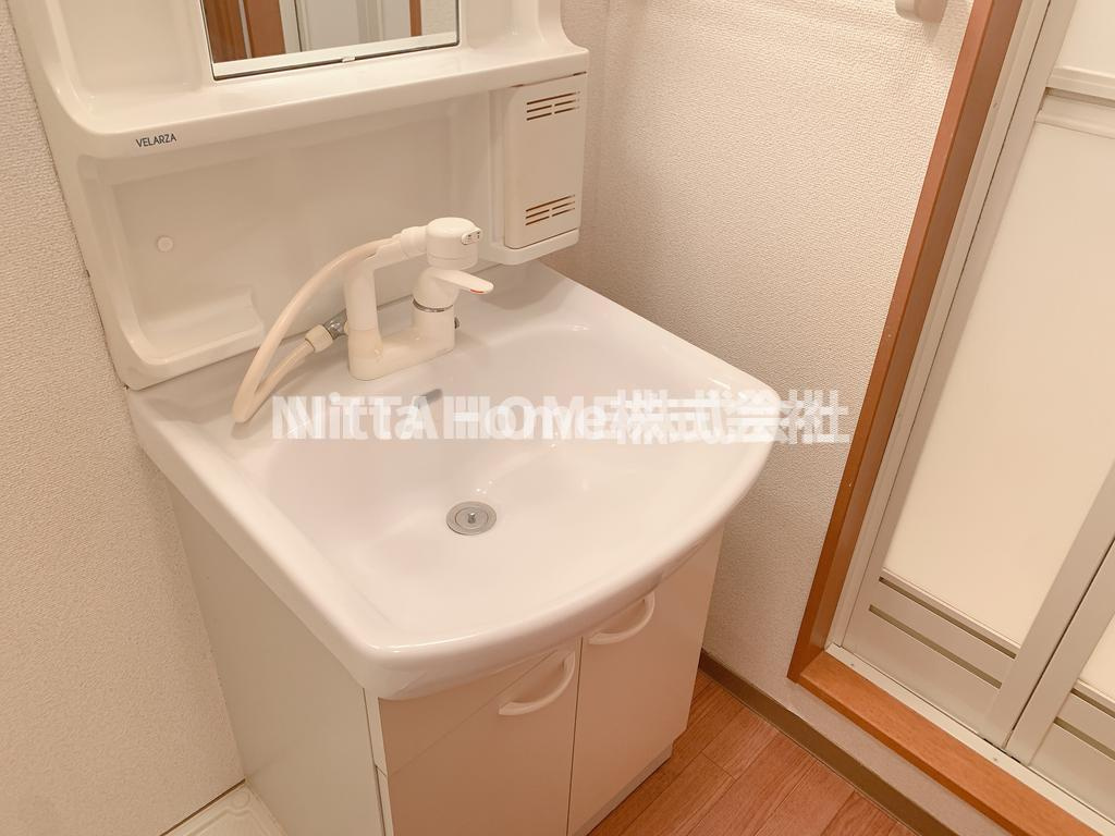 エスポワール・楯森の洗面所|洗髪洗面化粧台で身支度に便利(*^_^*)