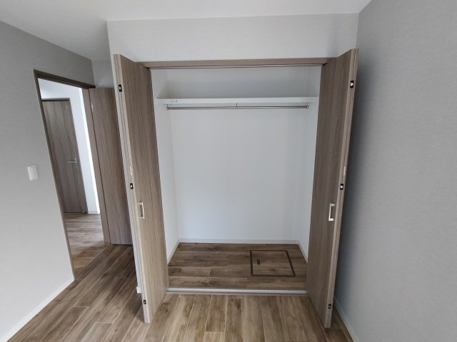 綾羅木本町7　中古物件の収納