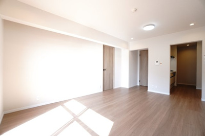 【居間・リビング】 | 【上質リノベ】古江西町パークマンション | 室内（2025年11月10日13：00頃）撮影