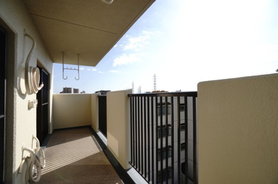 【バルコニー】 | 【上質リノベ】古江西町パークマンション | 現地（2025年11月10日13：00頃）撮影