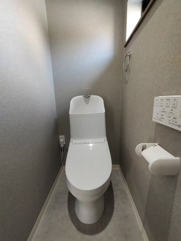 綾羅木本町7　中古物件のトイレ|トイレも気になるポイント