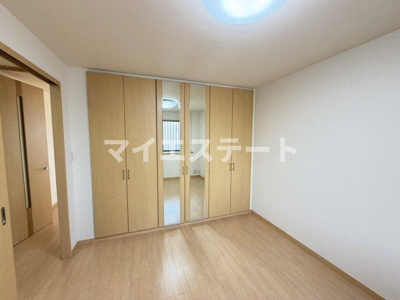 【居間・リビング】 | ファミールガーデン