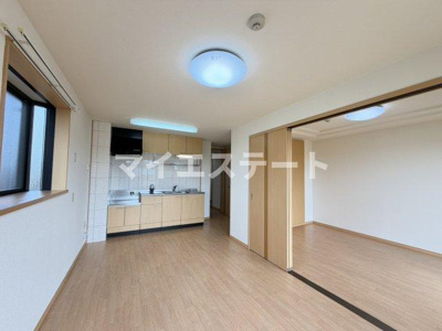 【居間・リビング】 | ファミールガーデン