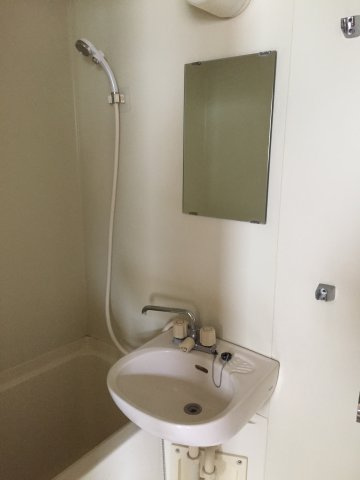 永南ハイツの洗面所