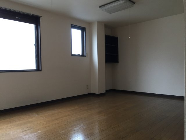 永南ハイツの居間・リビング