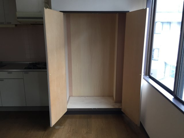 永南ハイツの収納