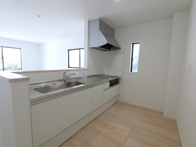 佐賀市神野西　第７　2号棟のキッチン|使いやすいキッチンです