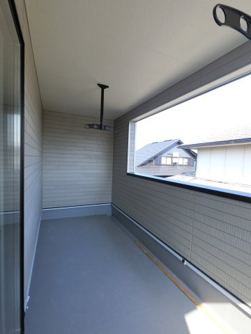 佐賀市神野西　第７　2号棟のバルコニー