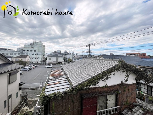 さいたま市大宮区堀の内町2丁目　第1期　新築一戸建て　リナージュ　01の展望|住宅街ならではの落ち着いた雰囲気と、しっかり確保された明るさが魅力の眺望です。