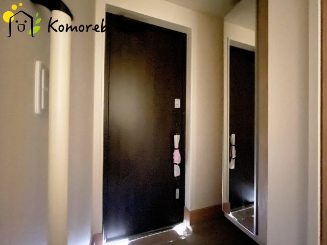 さいたま市大宮区堀の内町2丁目　第1期　新築一戸建て　リナージュ　01の玄関|玄関から快適な生活が始まる。収納・導線・使い勝手に配慮された、家族に優しい設計です。