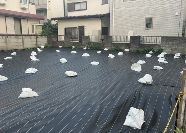 【外観】 | 土地の面積＝住宅面積ではありません。建ぺい率の問題などで、土地のある場所によって住宅を建てられる面積は限られています。高さもしかり、「土地」という言葉の中には、建築条件も含まれると考えておきましょう。
