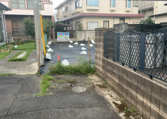 【外観】 | 人が暮らすうえで日光は大切な要素となります。日当たりの良さは譲れないポイントですね。併せて近くに大きな建築物の建築予定がないか、あるいはそれが可能な土地が近くにないか事前に確認することもお勧めします。