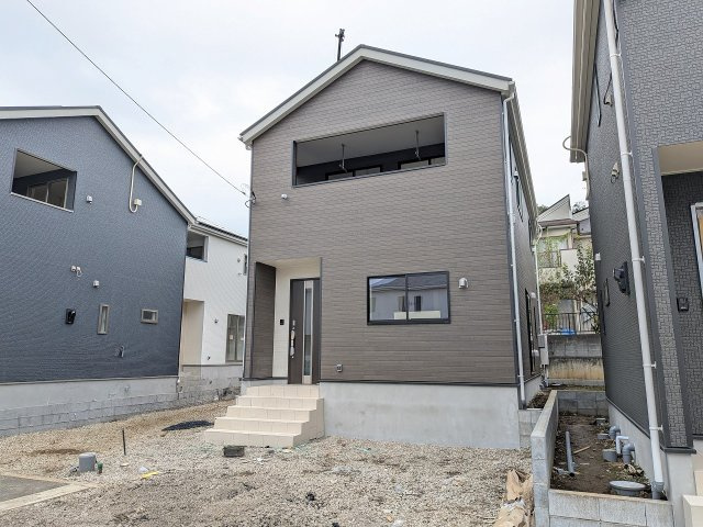 八王子市　川口町　新築一戸建て　８６期の外観|～太陽光発電搭載　開発分譲地につき美しい街並み　保育園・小中学校・公園が徒歩圏内です～