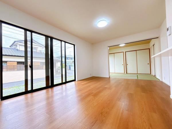 岡山市東区富士見町　リフォーム済み　中古一戸建て【仲介手数料無料】の居間・リビング