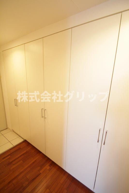 ドゥーエ横濱桜木町の収納