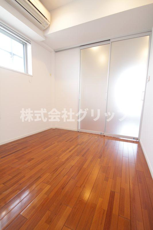 ドゥーエ横濱桜木町の洋室