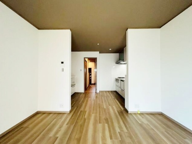 常盤一ノ井町のダイニング|２０２５年９月リフォーム完了済♪