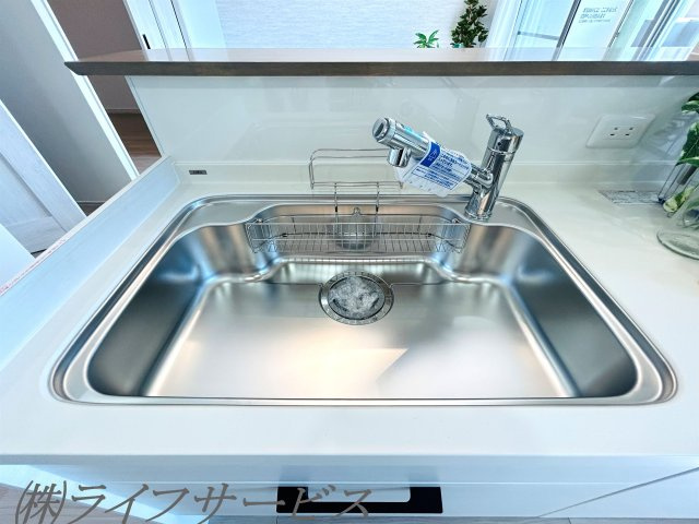 【キッチン】 | グランコート西中島 | 浄水機能付水栓搭載