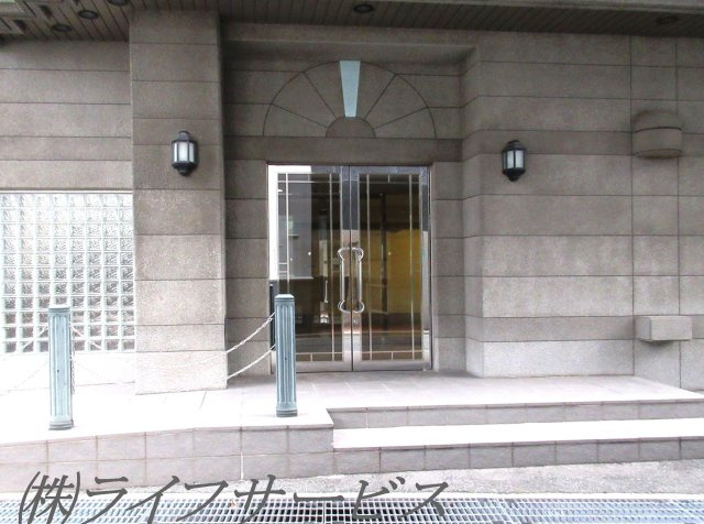 【エントランス】 | グランコート西中島 | エントランス