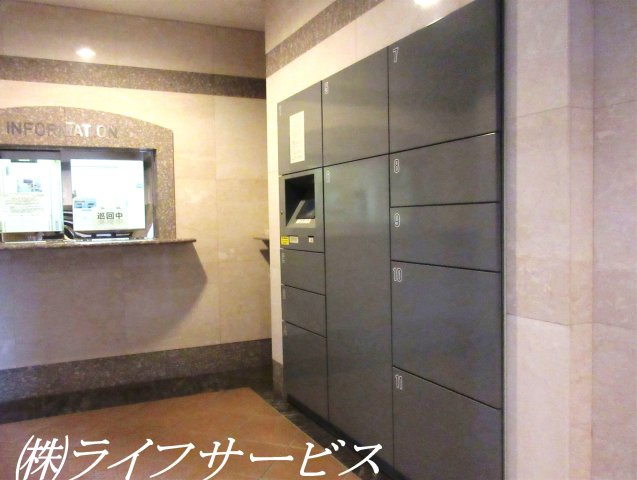 【設備】 | グランコート西中島 | 宅配ボックス有