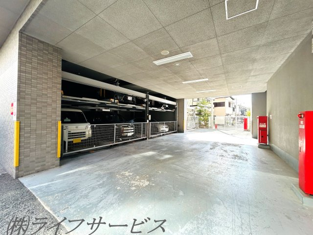 【駐車場】 | グランコート西中島 | 敷地内駐車場