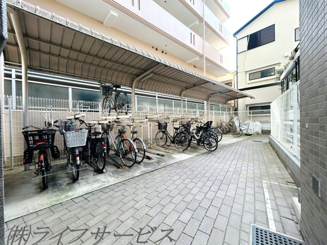 【駐輪場】 | グランコート西中島 | 駐輪場