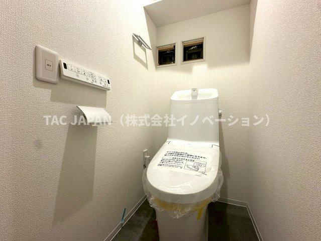 アクトピア北赤羽参番館のトイレ|暗すぎず、狭すぎず、落ち着きある上質な空間が再現されたお手洗い。