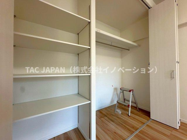 アクトピア北赤羽参番館の収納|全てのお部屋に大きなクローゼットを完備。広さを問わず快適にお過ごしいただけます。