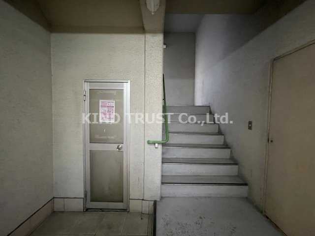 ハイツTESのロビー|落ち着いたロビーです