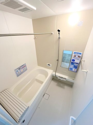 立川市西砂町２丁目新築戸建て　全1棟の浴室