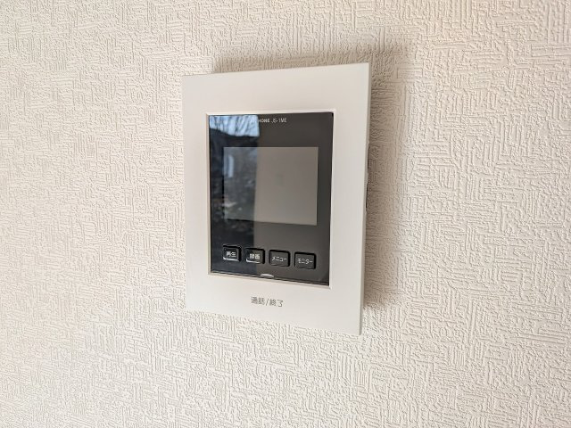 八王子市　川口町　新築一戸建て　８６期のセキュリティ|～TVモニター付インターホン　訪問者の確認に便利です～