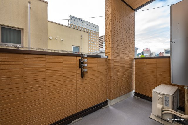 パークサウス栗田のバルコニー