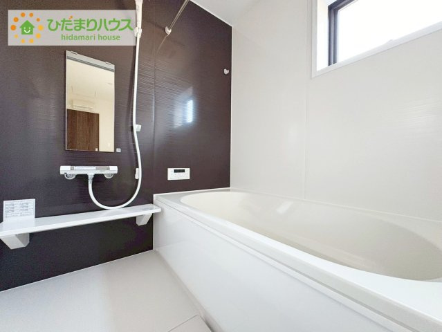 ひたちなか足崎19期　新築戸建　1号棟の浴室|清潔感のある浴室は自分一人のリラックス空間を演出してくれます。もちろんお子様と一緒でも十分な広さがあり快適です(^^♪